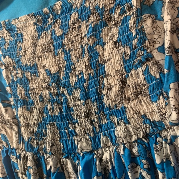 Blue floral dress ! - Picture 3 of 4